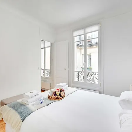 Charming Near The Eiffel Tower - Mobility Lease * パリ